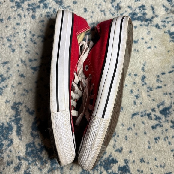 Chuck Taylor All Star Canvas Low Top Red White Classic Mens 6 women’s 8 M9696 - Picture 5 of 9